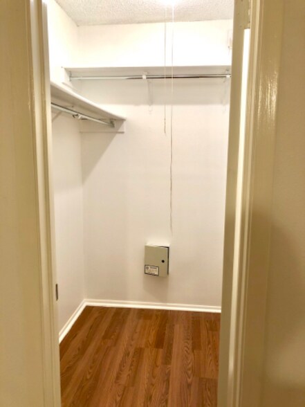 Building Photo - 6822 Cypress Mist Dr