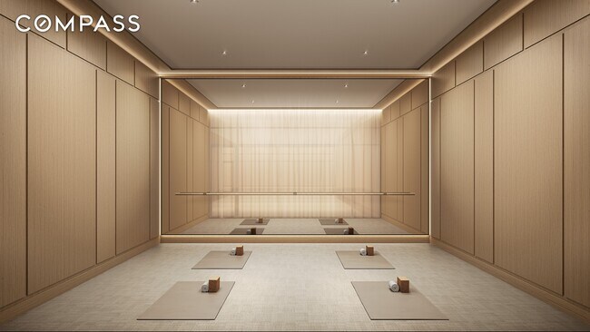 Building Photo - 211 W 84th St