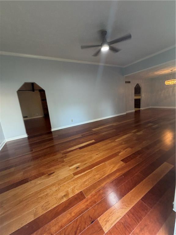 Building Photo - 3336 Camelot Dr NE