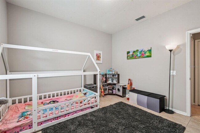 Building Photo - 16106 Rambling Rd