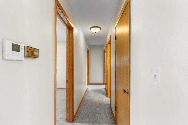 Building Photo - 18525 Heathway Ln