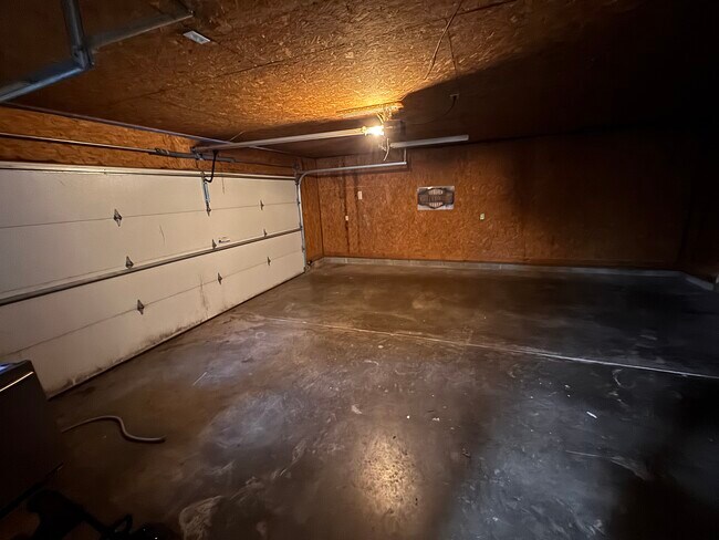 Building Photo - 514 S Pine St