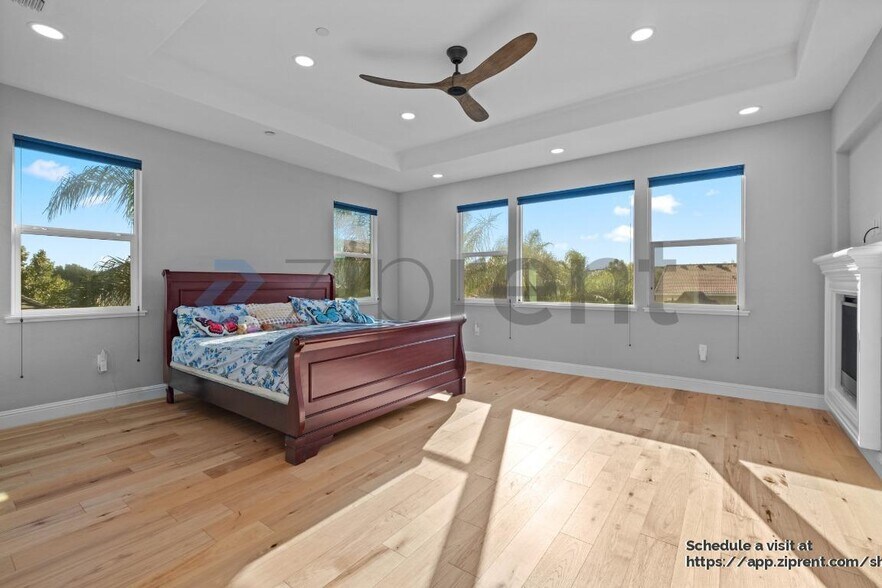 Building Photo - 1920 Muirwood Lp