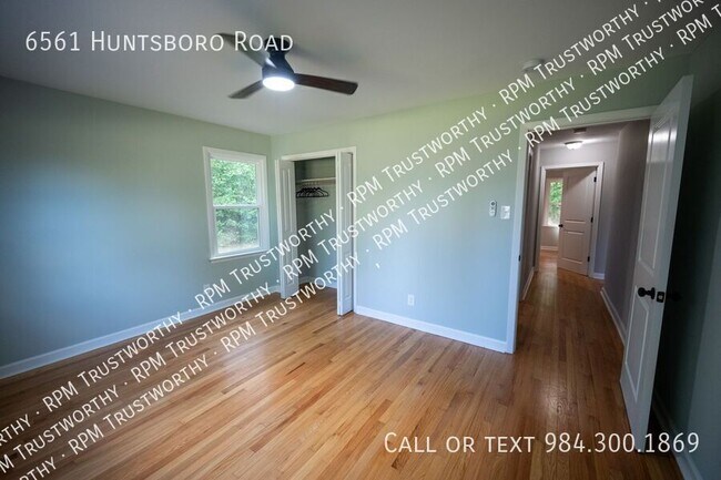 Building Photo - 6561 Huntsboro Rd