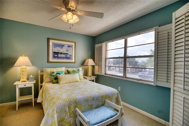 Building Photo - 519 Albee Farm Rd