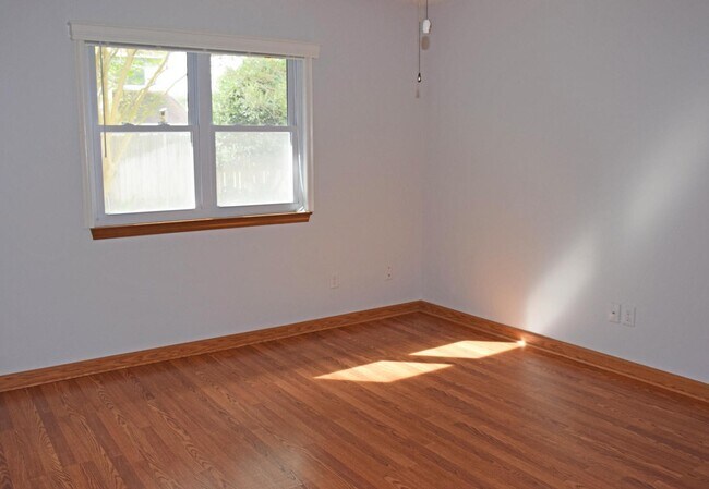 Building Photo - 3906 Summerwood Ct