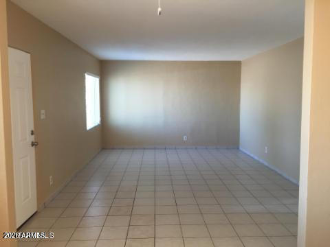 Building Photo - 3205 E Garfield St