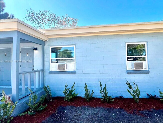 Building Photo - 1308 N 21st St