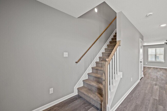 Building Photo - 6088 Arbor Wds Wy