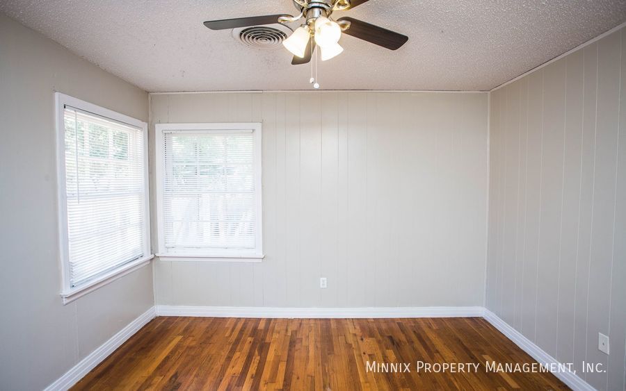 Building Photo - 2210 31st St