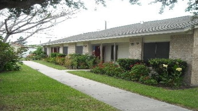 Primary Photo - Casa Del Valle