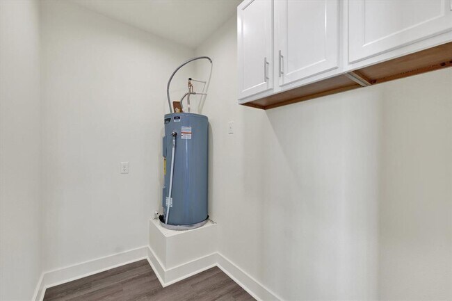 Building Photo - 261 Co Rd 423