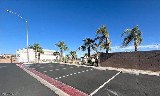 Building Photo - 1533 Franklin Ln