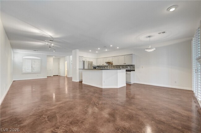 Building Photo - 9420 San Laguna Ct