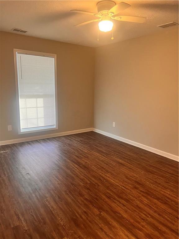 Building Photo - 146 Timber Creek Ln SW