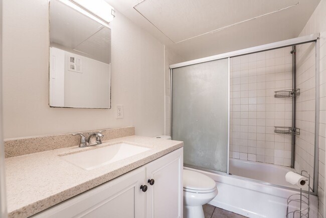 Building Photo - 1 Bedroom Downstairs  Condo Unit Near the Strip! Move in Special $199 for the first month rent!