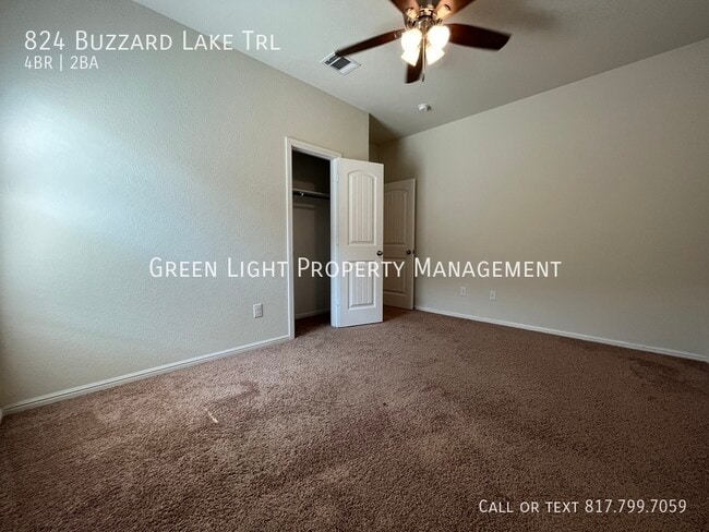 Building Photo - 824 Buzzard Lake Trl