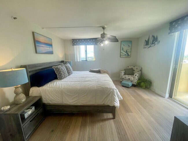 Building Photo - 300 Ocean Trail Way