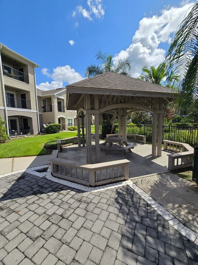 Building Photo - 6578 Swissco Dr
