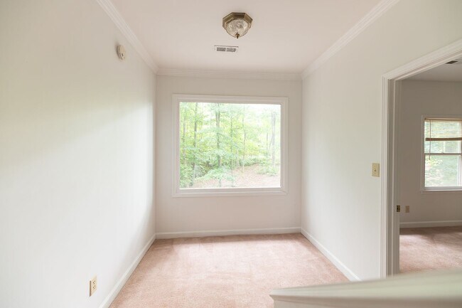 Building Photo - 4916 Gold Crest Dr