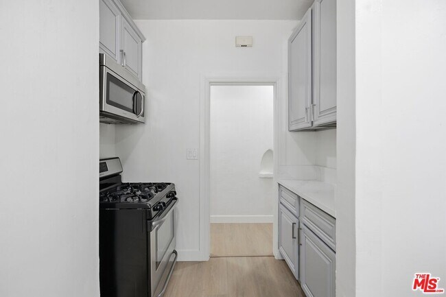 Building Photo - 1536 Lemoyne St