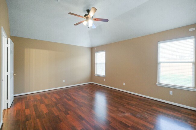 Building Photo - 2610 Easton Springs Ct