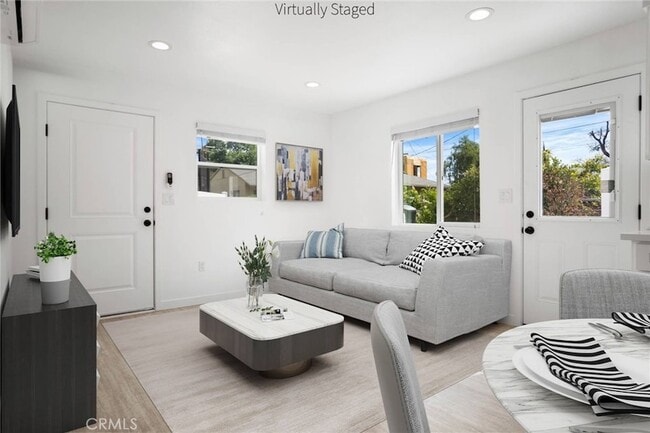 Building Photo - 18924 Sylvan St