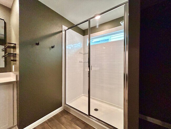 Building Photo - 144 Callado Cir