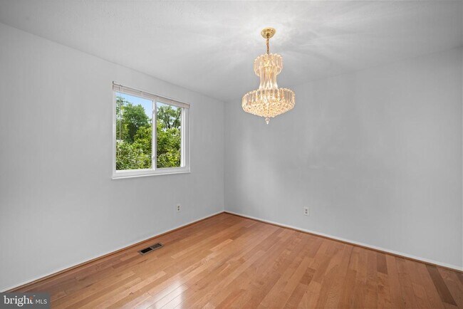 Building Photo - 4005 Pickstone Dr