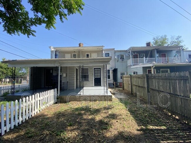 Building Photo - 148 E McKinley St