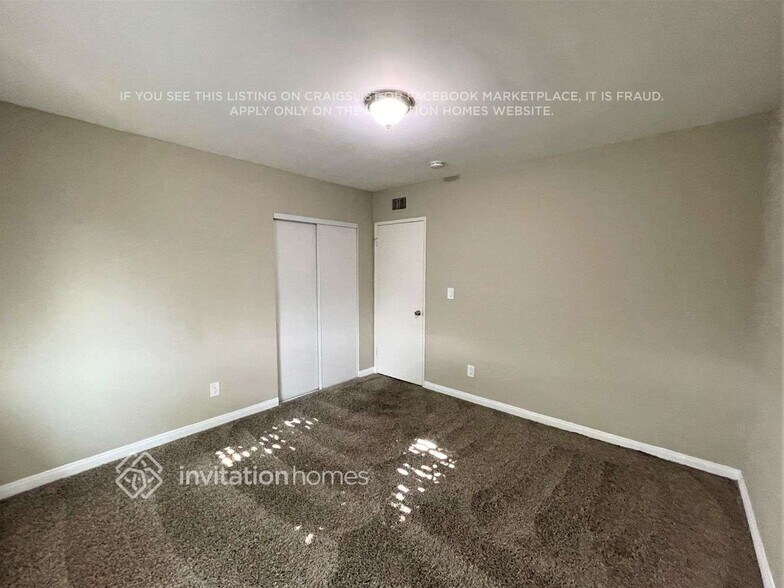 Building Photo - 16455 Ludlow St