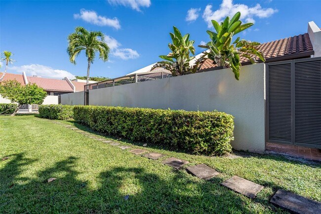 Building Photo - 8708 SW 79th Pl