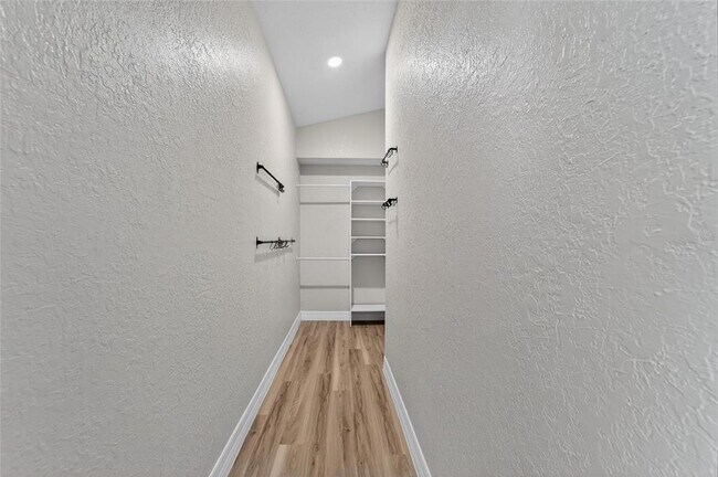 Building Photo - 523 Napa Valley Cir