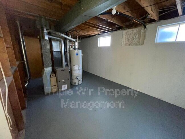 Building Photo - 1225 Carla Dr