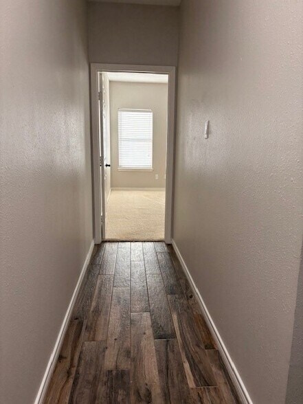 Building Photo - 622 Wilcrest Dr