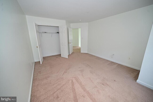 Building Photo - 9100 Goldfield Pl
