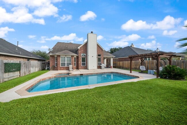 Building Photo - 9431 Thurber Ridge Dr
