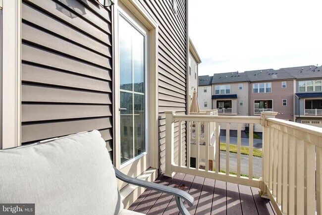 Building Photo - 149 Lyons Crk Dr