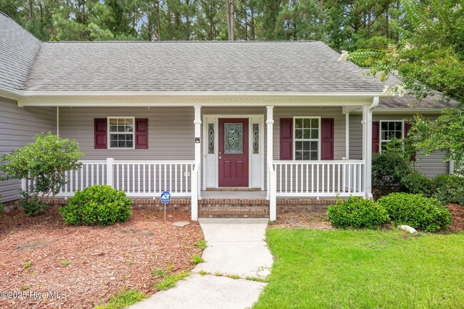 Building Photo - 205 Croatan Woods Dr