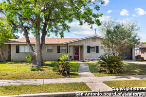 Building Photo - 4414 Tropical Dr