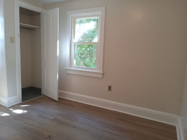 Building Photo - Cozy 2 Bedroom Twin FOR RENT in Bridgeton ...