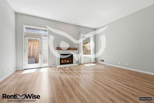 Building Photo - 656 Cedar St