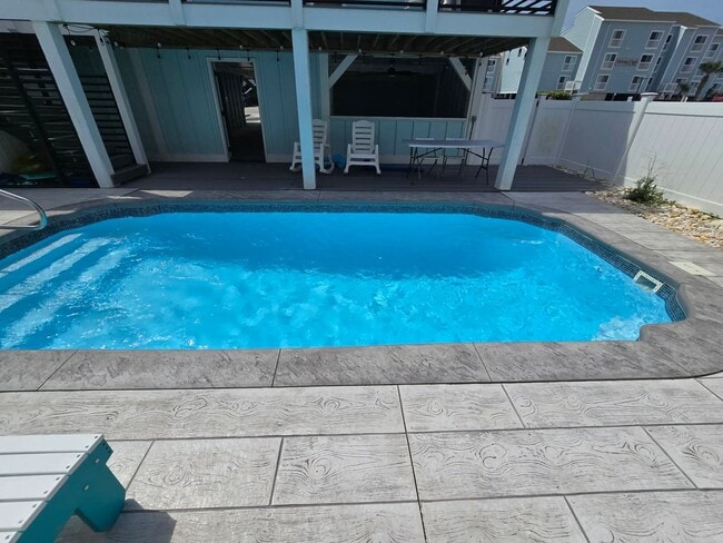 Building Photo - For Rent - Coastal Living Near Sunset Beach!