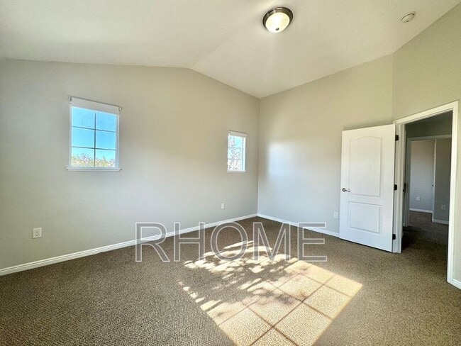 Building Photo - 13567 Florenza Way