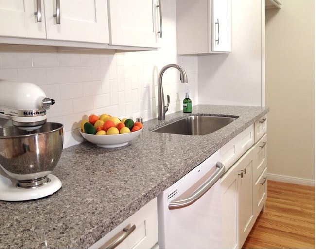 Building Photo - 1531 Stanford Street, Unit B