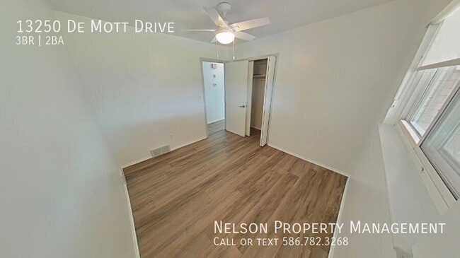 Building Photo - 13250 De Mott Dr