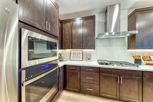 Building Photo - Resort Living, Age Restricted, 55+ Community, 3 Bedroom Home In Northwest Las Vegas