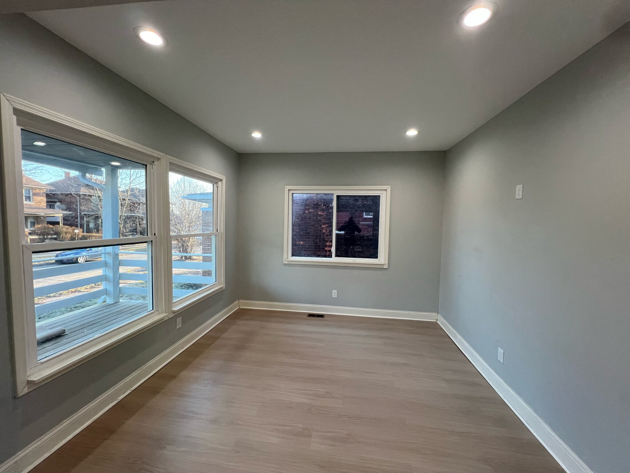 Building Photo - 4086 Montgomery St