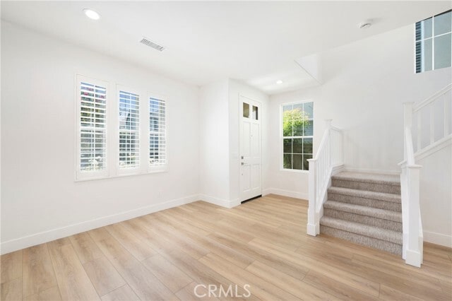 Building Photo - 175 Kingswood