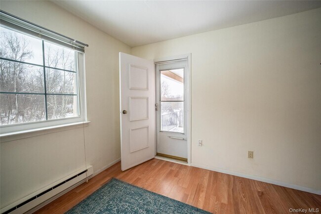 Building Photo - 317 Fox Run Ln